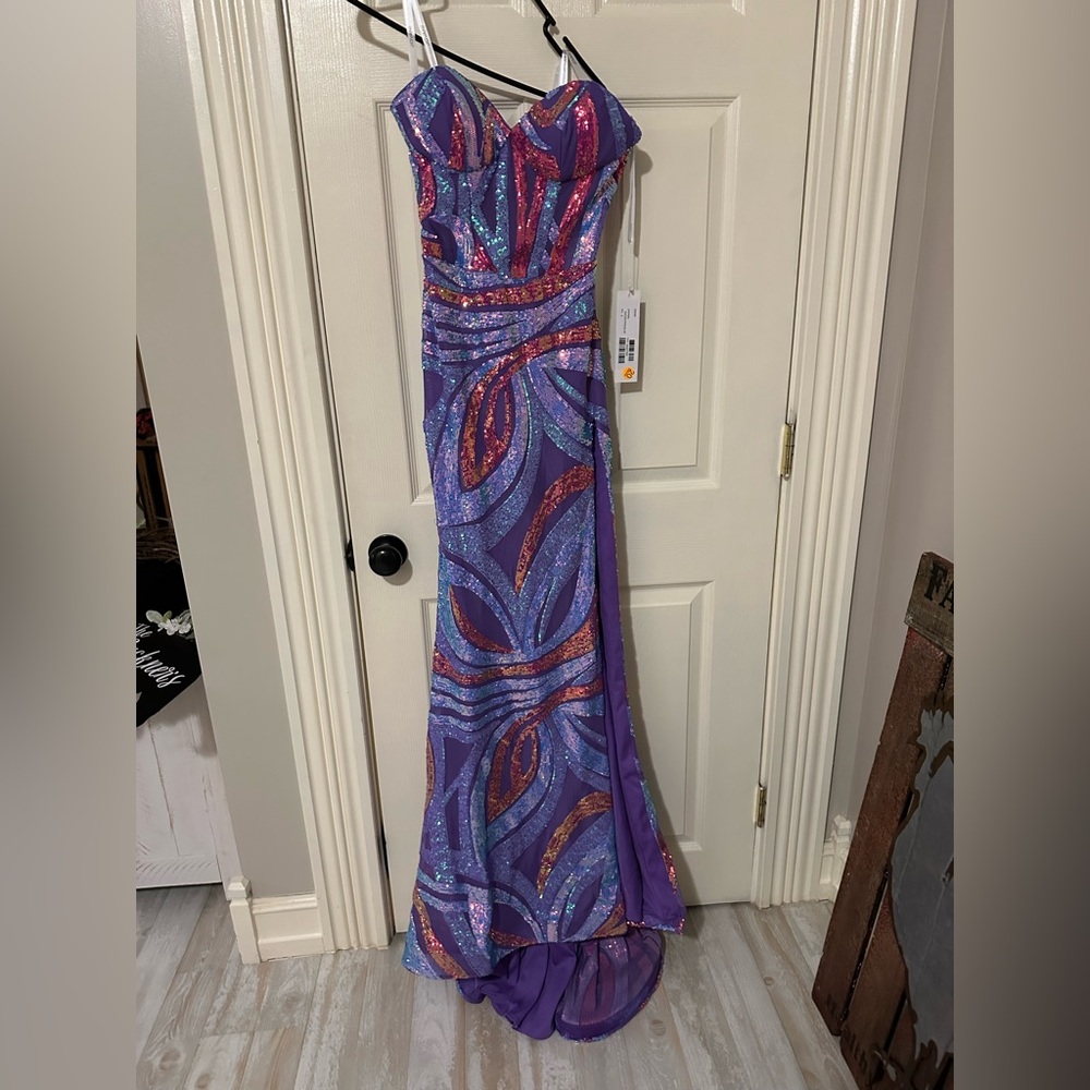 Jovani # 43058A size 8 Stunning Blue/Purple Sequin Gown Prom Pageant Formal - Picture 4 of 5